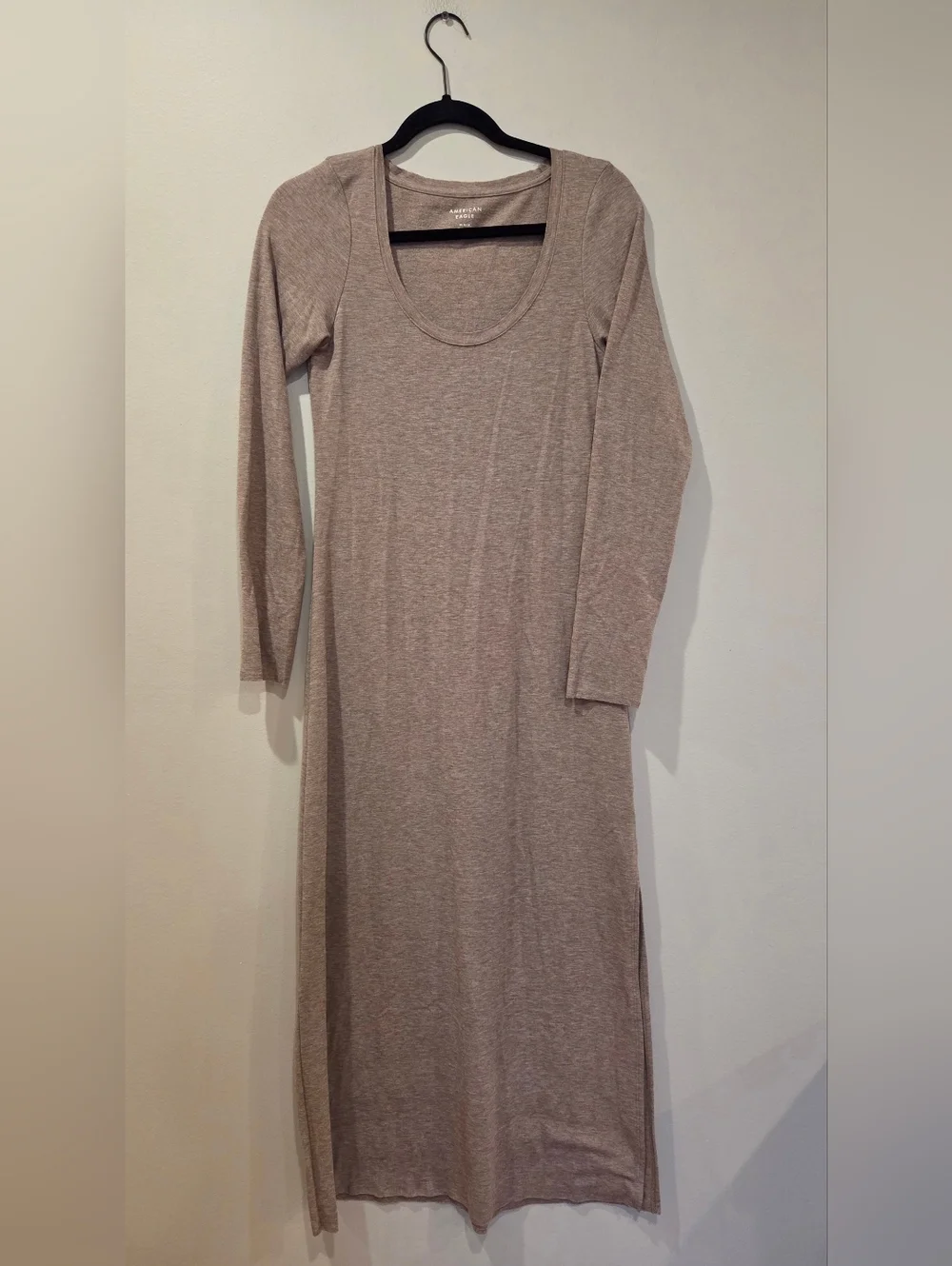 AMERICAN EAGLE Long-Sleeve Plush Maxi Dress